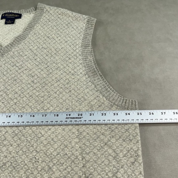 Brooks Brothers Men's XL 100% Camel Hair Sweater Vest Knit Preppy Oatmeal - Picture 6 of 8